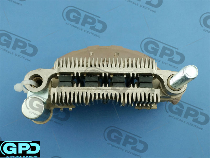 HMR8582