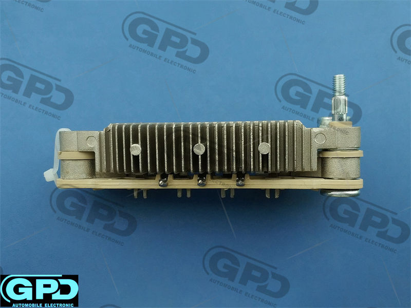 HMR10070A